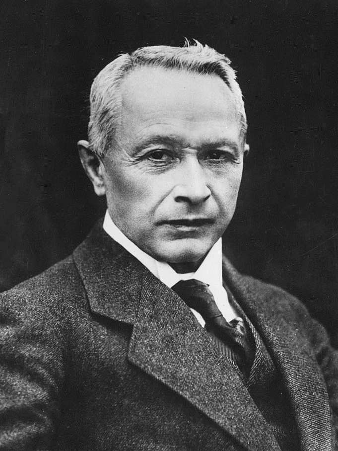 Hugo_Junkers mit_Mitarbeitern.jpg